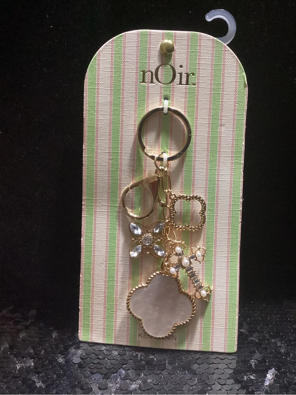 nOir Jewelry Gold-tone Floral & Clover Keychain with Mother-of-Pearl Charm